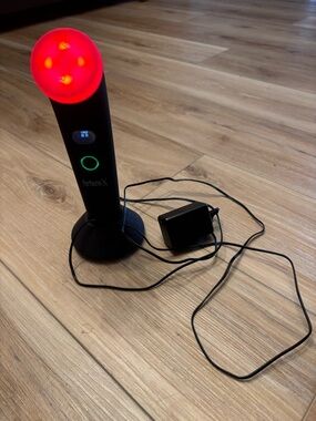 Zero Gravity Perfectio X Red Light Therapy Anti-Aging Device with Charging Base